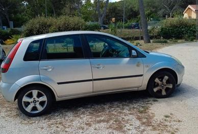 automobili 