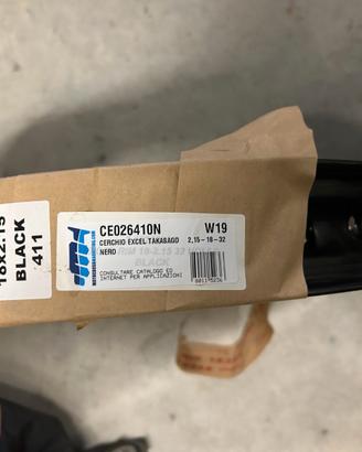 CERCHI EXCEL TAGASAGO 18x2.15 e 19x1.85