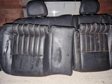 sedili in pelle e pannelli interni 147