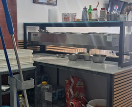 Pizzeria