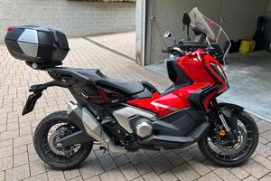 Honda X-adv