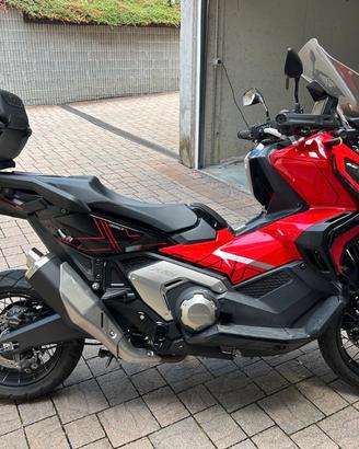 Honda X-adv