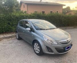 Opel corsa benzina/gpl