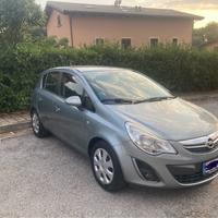 Opel corsa benzina/gpl