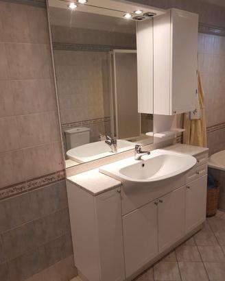 composizione "bagno idea fenice" con faretti