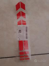 adesivo per tutti tipi di moto