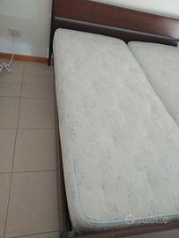 Coppia di materassi a molle