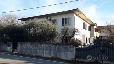 Abitazione bifamiliare