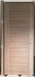 Porta interna con inserti