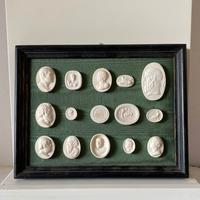 Quadretto con cammei in scagliola