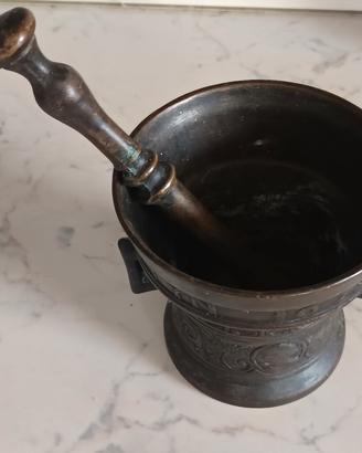 mortaio/ pestello in bronzo 