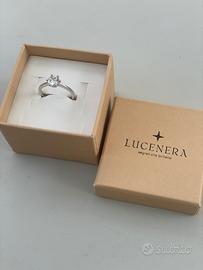 Anello solitario in argento 925