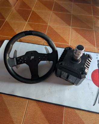 Fanatec CSL DD  (Base + Volante + Pedaliera)