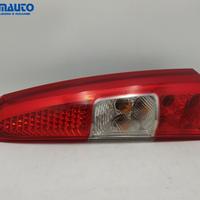 Fanale post dx VOLVO V70 II '04