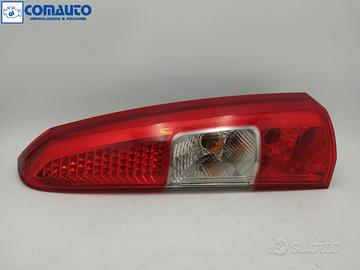 Fanale post dx VOLVO V70 II '04