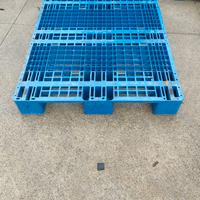 Bancale plastica CI PASSA IL TRANS PALLET NEI BLU