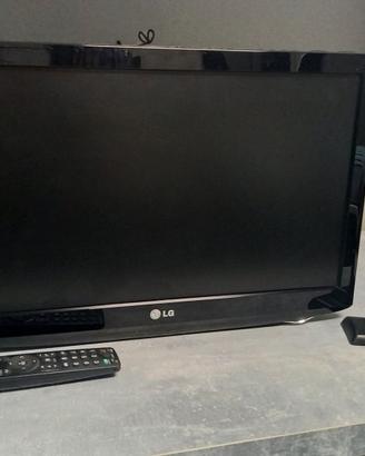 tv televisione 22 pollici LG