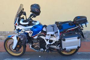 AFRICA TWIN 30TH ADVENTURE SPORT DCT