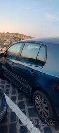 Golf 5 intera o per ricambi 