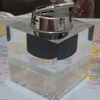 Accendino da tavolo di design Agnus