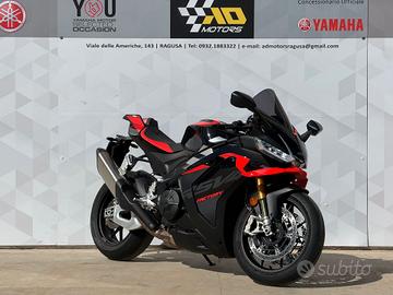 Aprilia RSV4 Factory