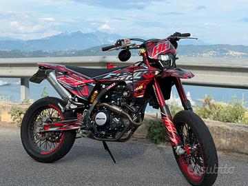 FANTIC XMF 125