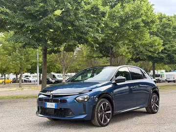 Lancia Ypsilon 1.2 mhev LX e-dct blu