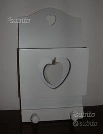 Portalettere e portachiavi