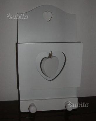 Portalettere e portachiavi