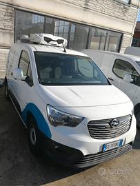 Opel Combo 1.5d, 100cv, frigo ATP