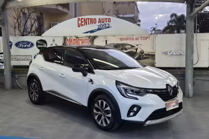 RENAULT - Captur - Blue dCi 8V 115 CV EDC Intens