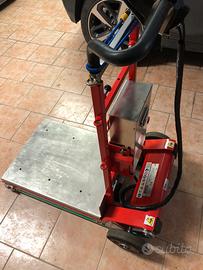Carrello saliscale