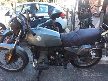 Moto storica BMV R80 ST del 1983