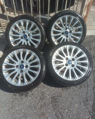 Cerchi 16" Ford Fiesta 09-13 4 fori con dadi
