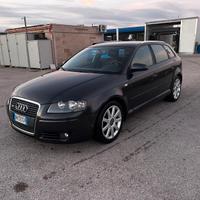 Audi A3 8P Sporback sline 2.0 140 cv