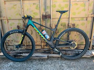 Scott spark team issue