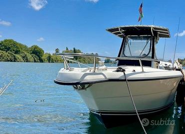 PURSUIT 2670 Cuddy Console