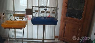 2 gabbie per inseparabili con nido