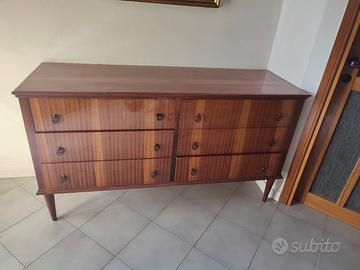 Credenza in legno 