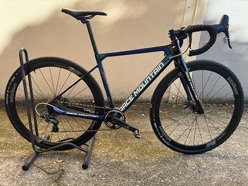 VENDUTA! Bici da ciclocross Race Mountain