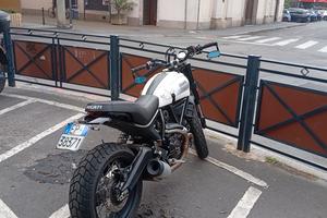 Ducati Scrambler Icon 800cc
