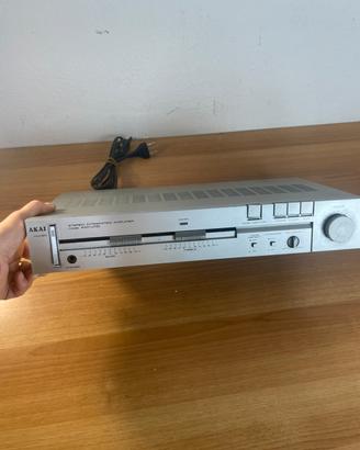 Amplificatore Stereo Integrato VintageAKAI AM-U110
