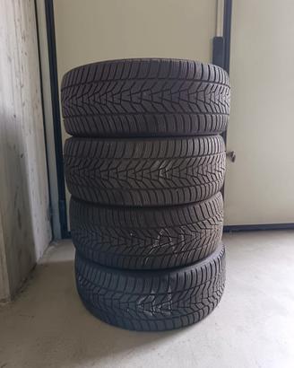 Pneumatici invernali 255 45 R20 105V HANKOOK