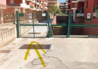 Posto auto recintato zona stadio