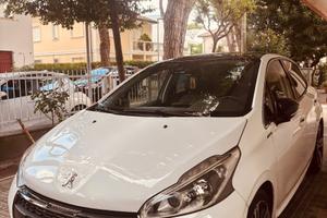 Peugeot 208 5P 1.2 PureTech T GT LINE S&S 1110cv E