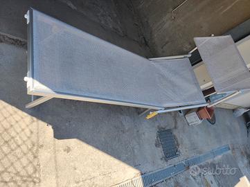 lettino spiaggia o piscina 