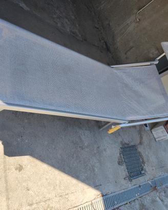 lettino spiaggia o piscina 