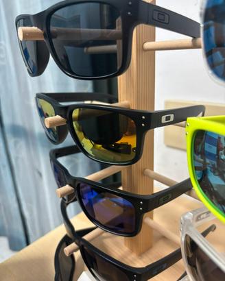 Oakley Holbrook svendita totale