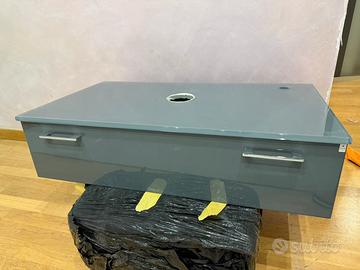 Mobile bagno sospeso