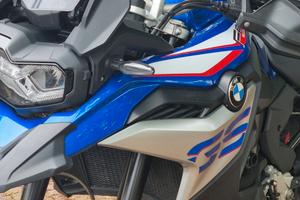BMW F850GS - 7000 km sempre in garage, come nuova!